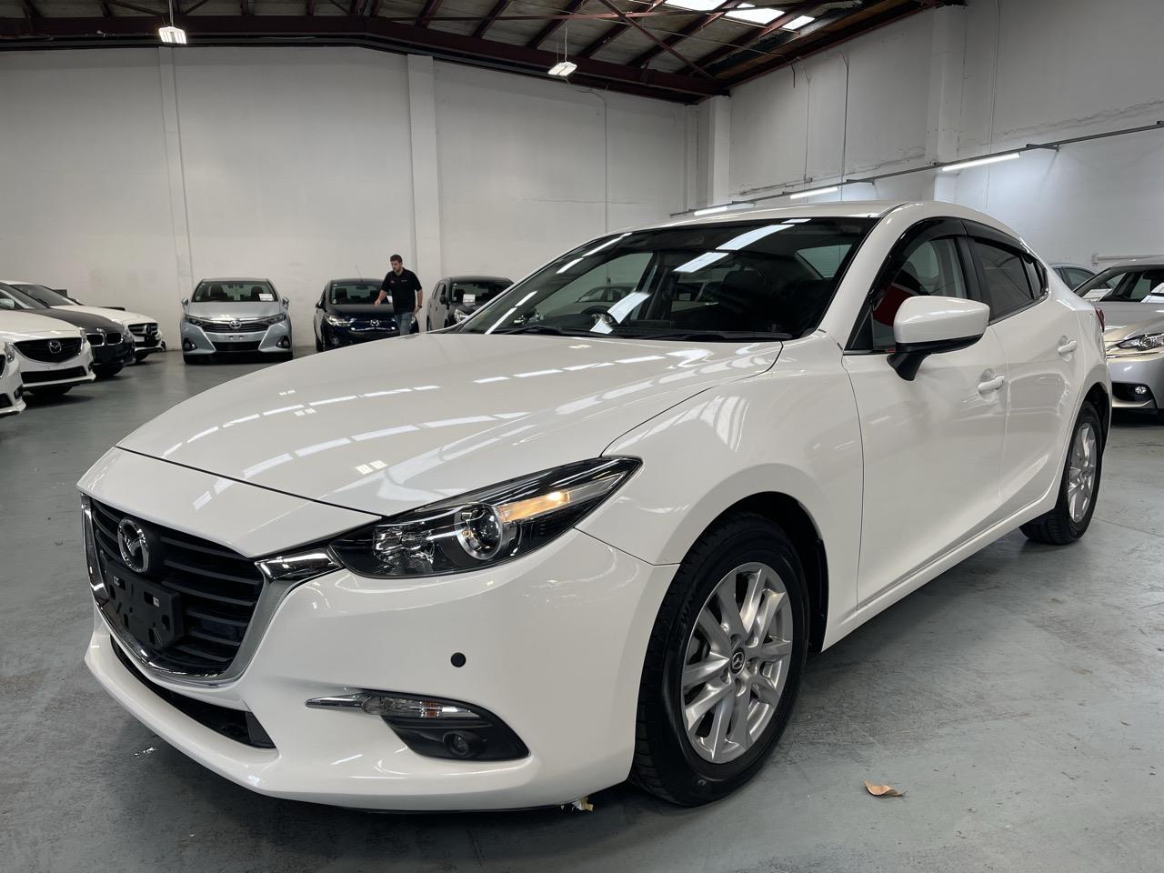 2018 Mazda AXELA