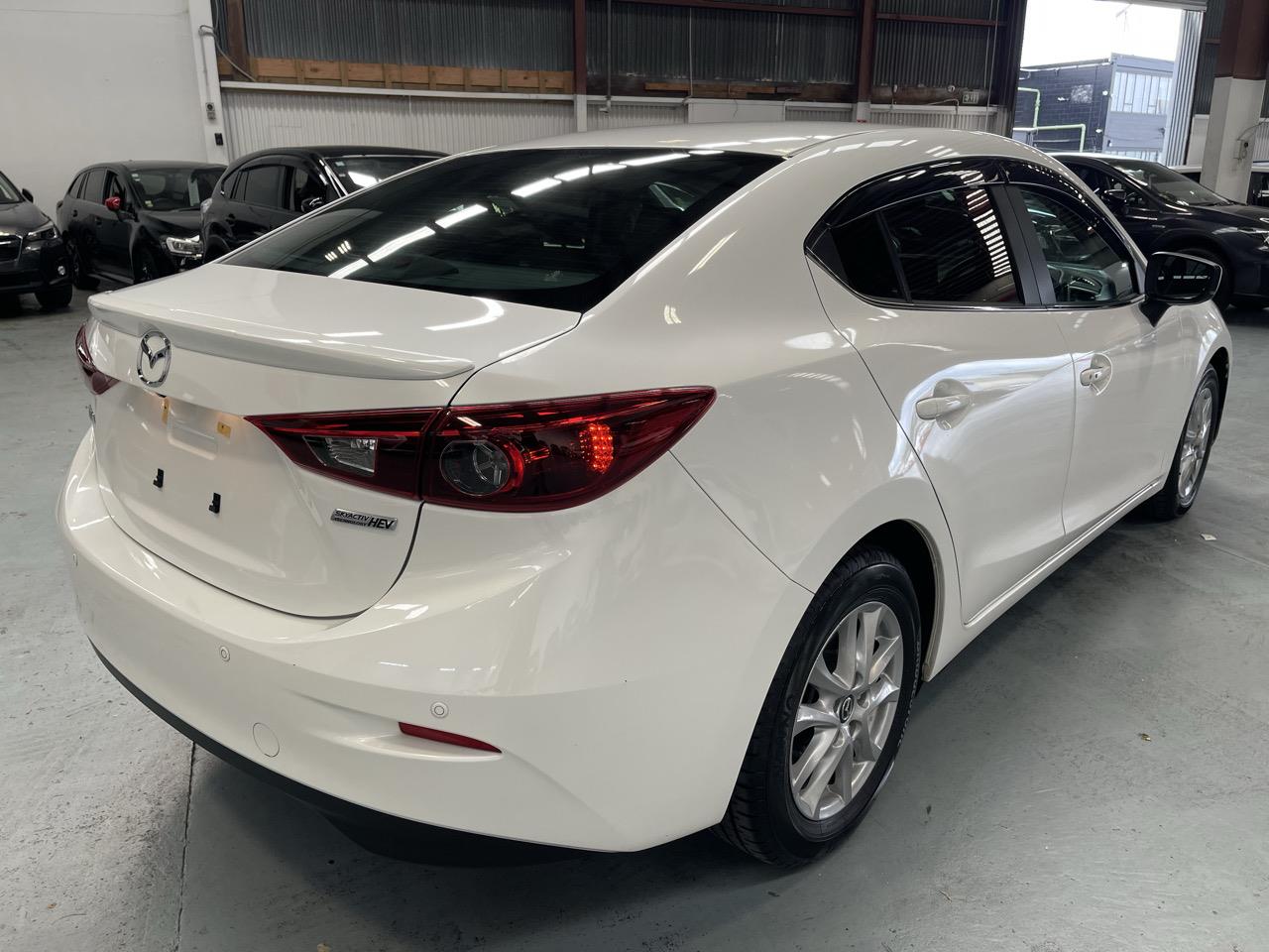 2018 Mazda AXELA