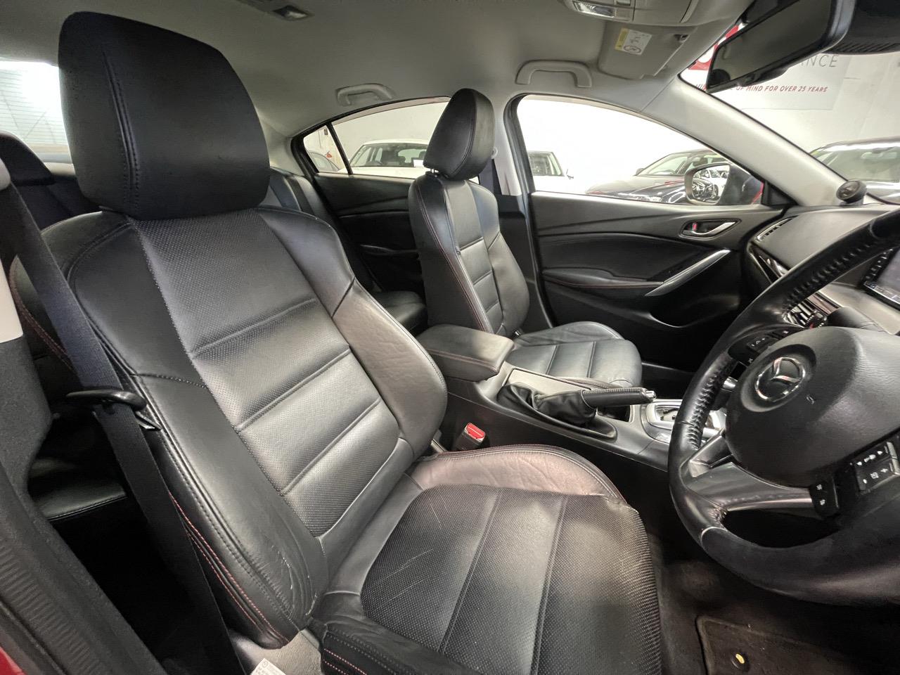 2014 Mazda Atenza