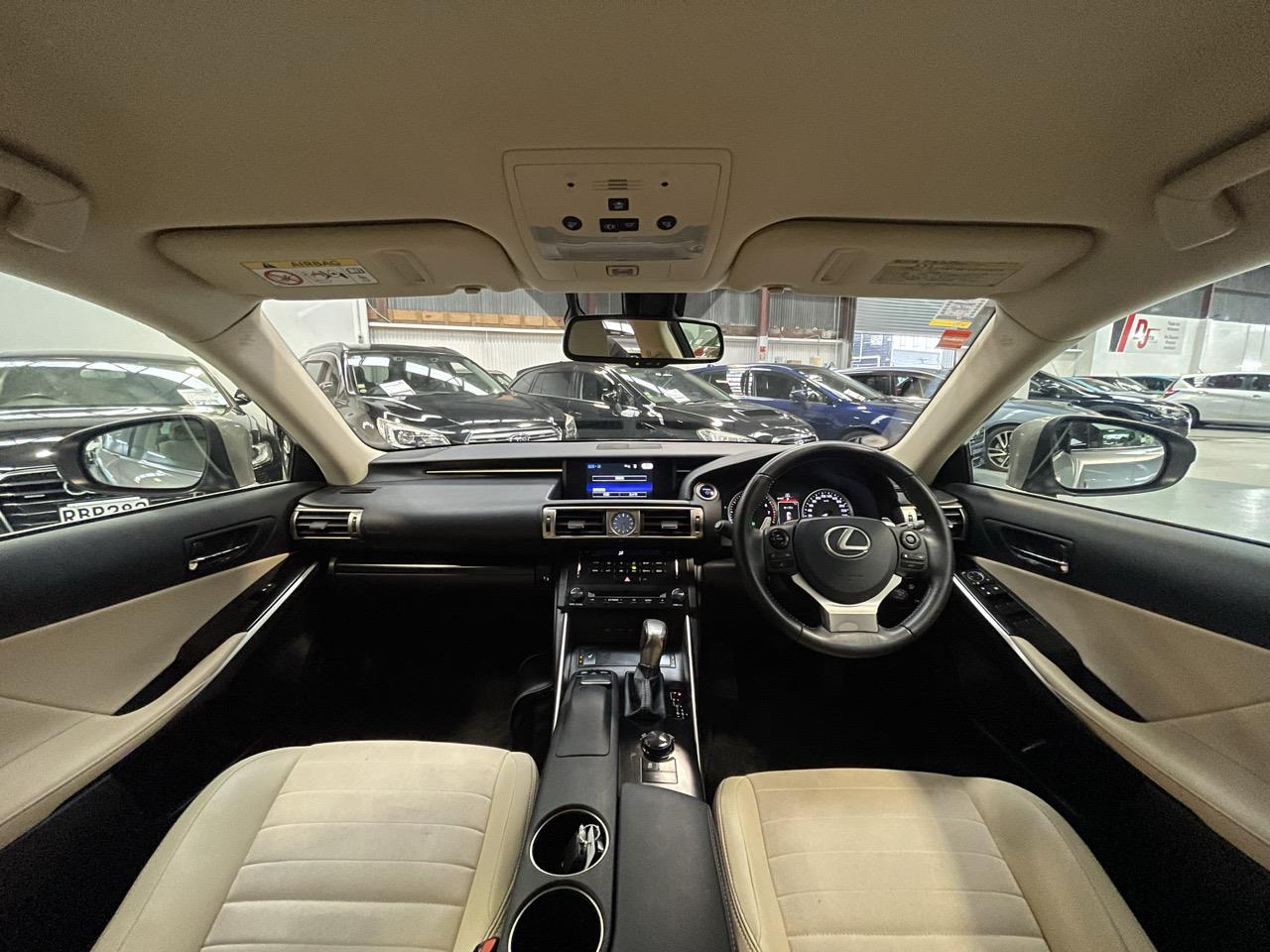 2013 Lexus IS 300H