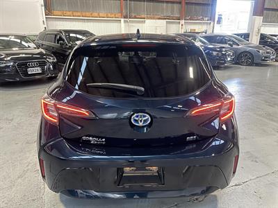 2019 Toyota Corolla - Thumbnail
