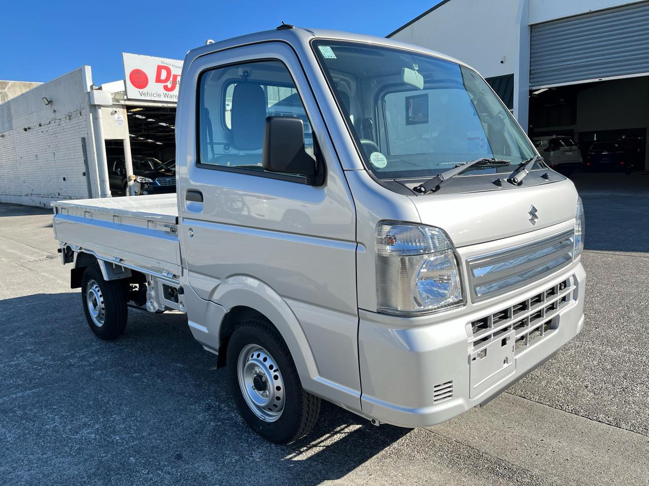 2024 SUZUKI Carry