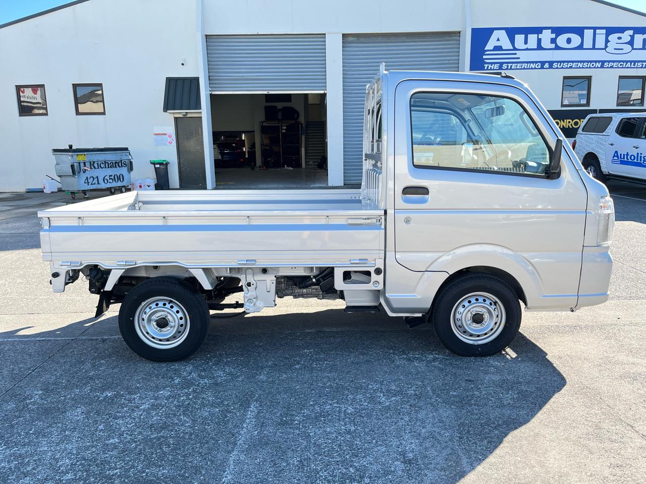2024 SUZUKI Carry