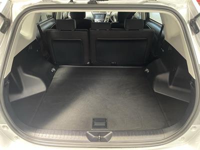 2019 Toyota Prius - Thumbnail