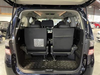 2012 Toyota Vellfire - Thumbnail