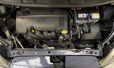 2012 Toyota Spade - Thumbnail
