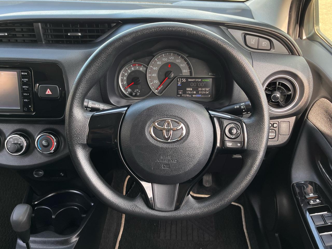 2015 Toyota VITZ
