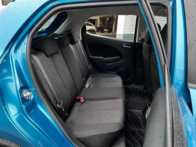 2012 Mazda DEMIO - Thumbnail