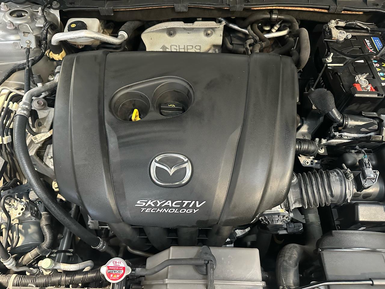 2013 Mazda Atenza